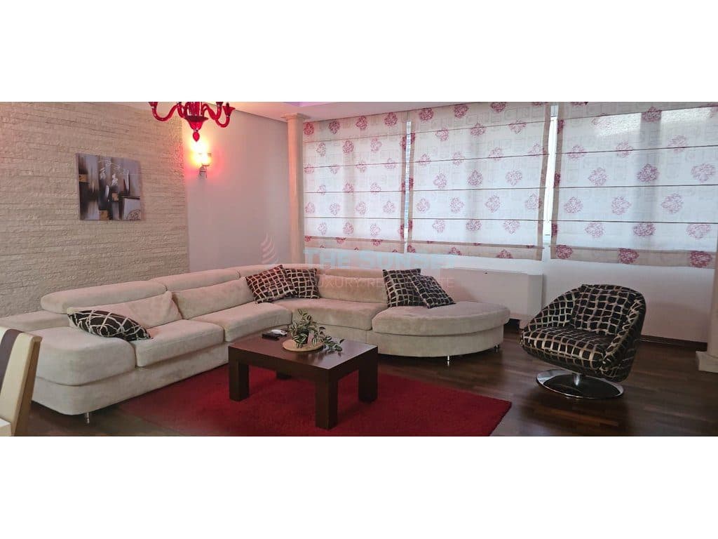Apartament 2+1 për qira në kompleksin Lake View