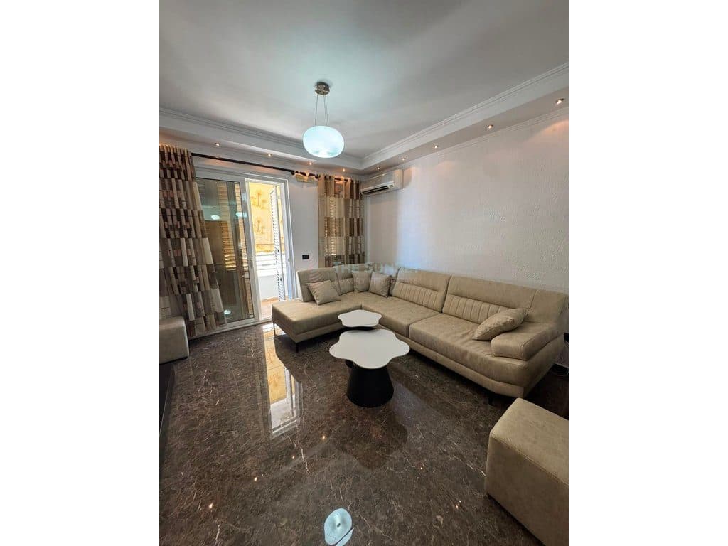 Apartament 2+1 për qira te Kopshti Botanik