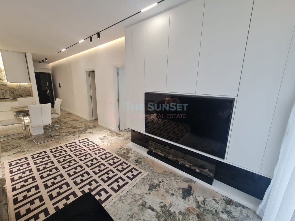 Apartament 3+1+2 për qira te Liqeni i Thatë 3