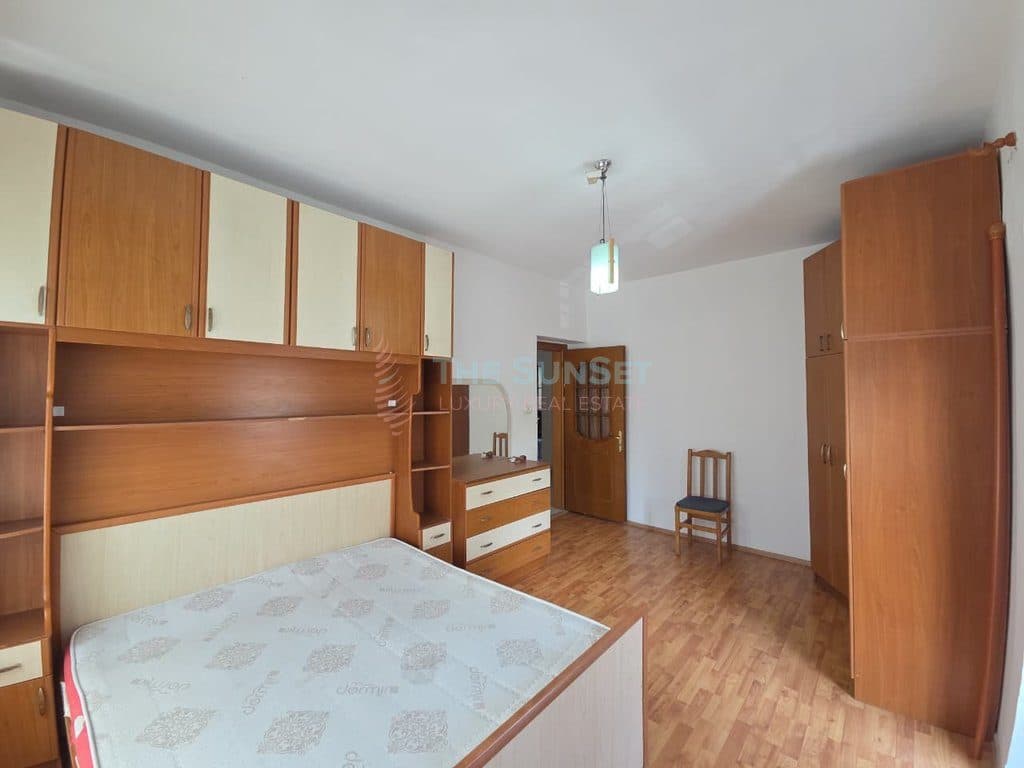 Apartament 2+1 për qira në zonën e Ali Demit 3