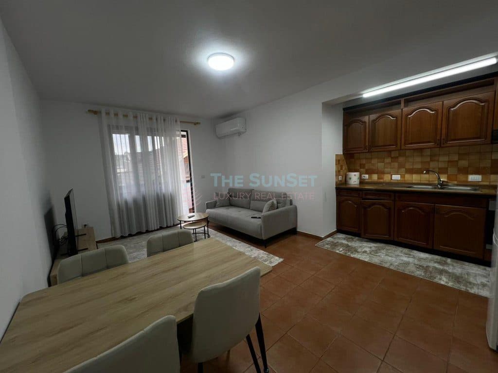 Apartament 1+1 për qira pranë Shkollës së Baletit 2