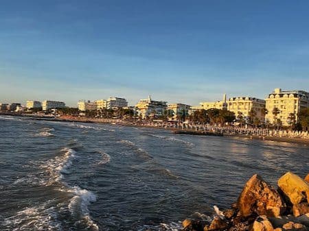 Apartament 2+1 për shitje në zonën e Malit të Robit 2