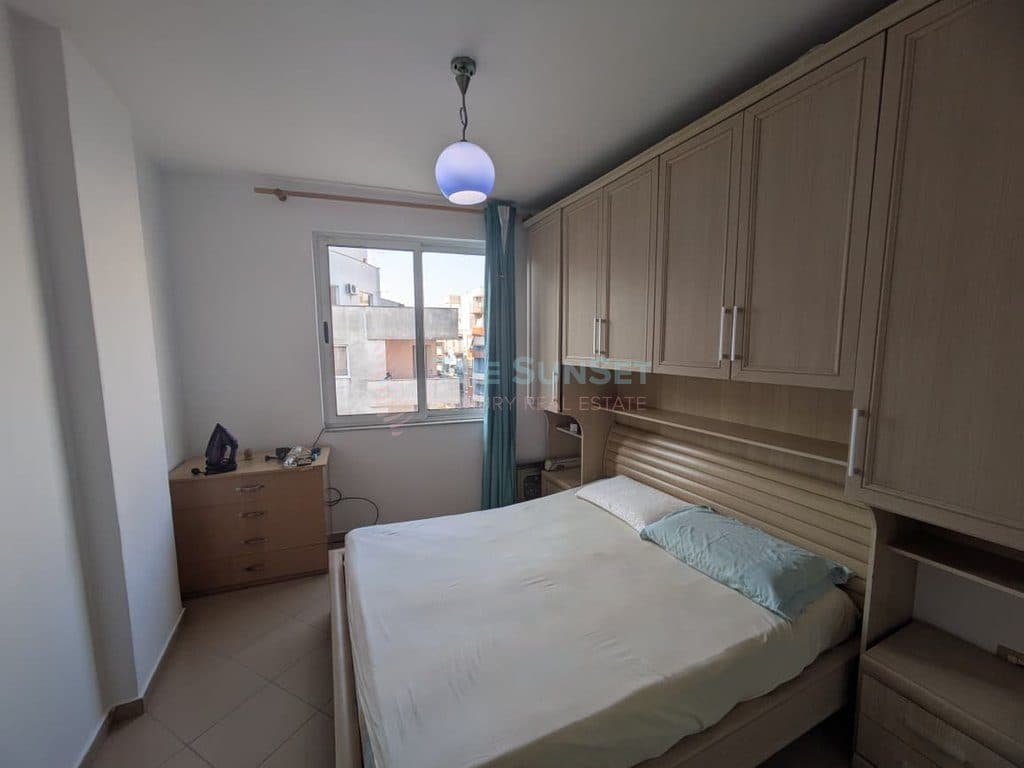 Apartament 1+1 për qira në Misto Mame 3