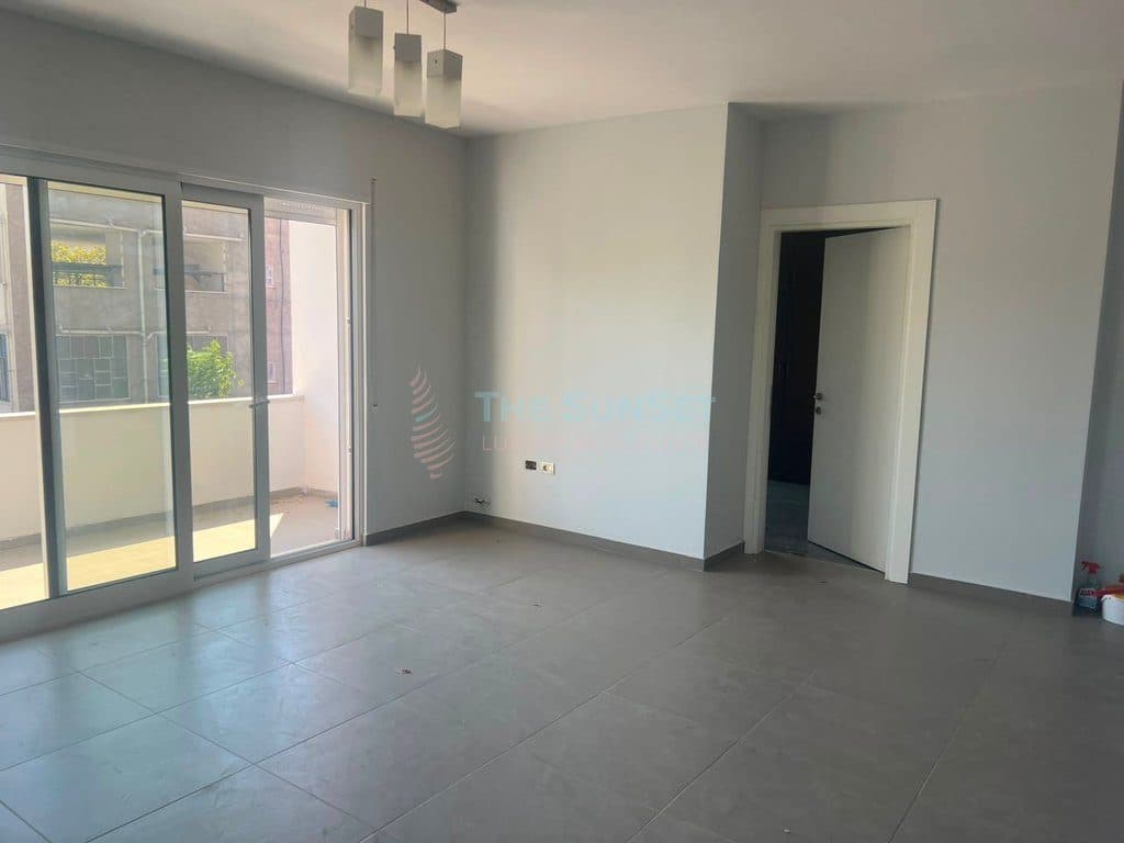Apartament 2+1 për shitje në Yzberisht 4
