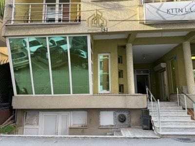 Lokal me qira – Pejton