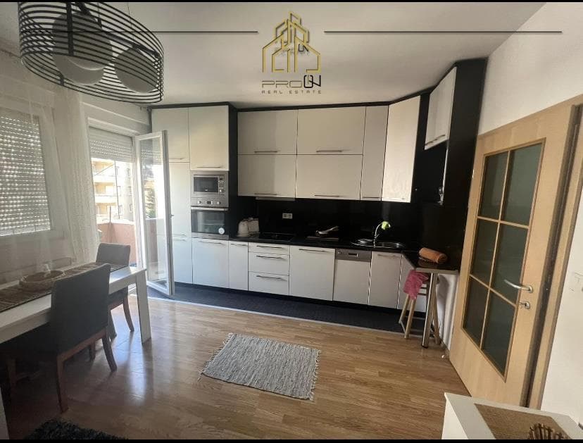 Banesë me qira – Qendër 3
