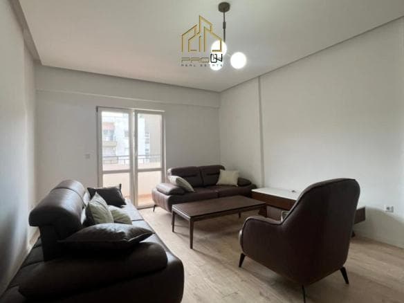 Banesë me qira – Kalabri (Emshir)