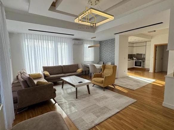 Penthouse me qira – Lagja e Spitalit