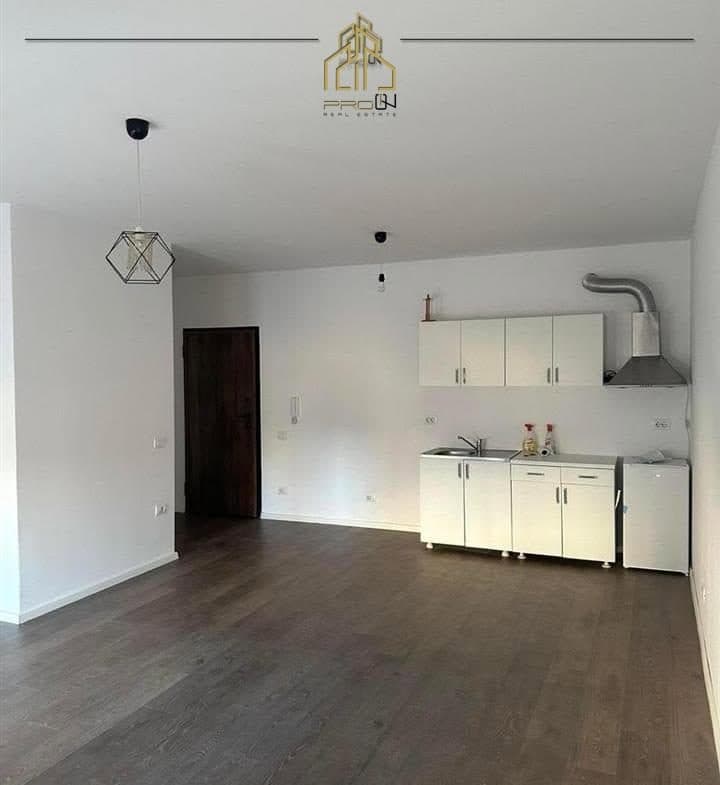Banesë / Zyre me qira – Rruga C 3