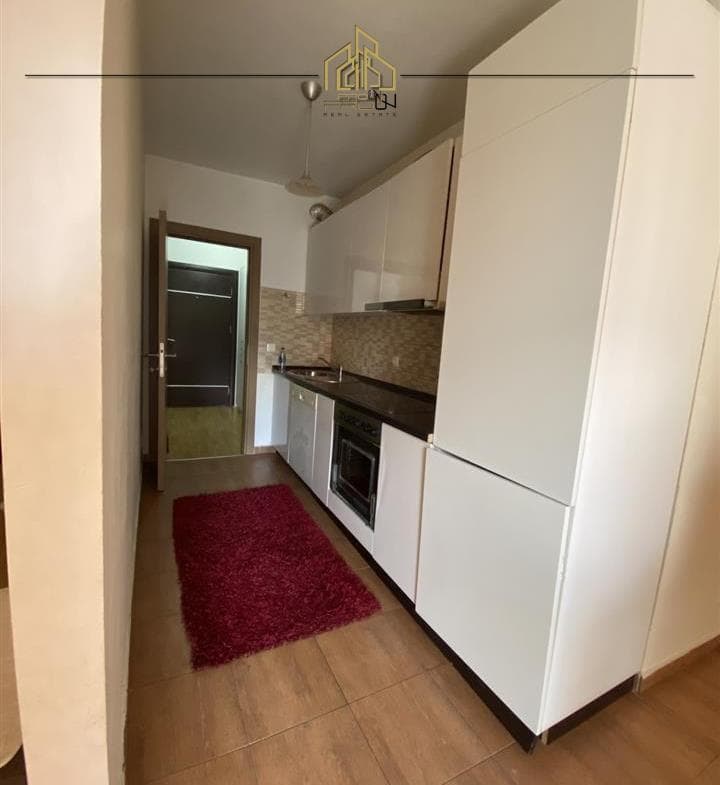 Banesë me qira – Mati 1 4