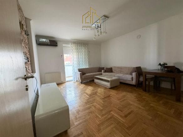 Banesë me qira – Mati 1