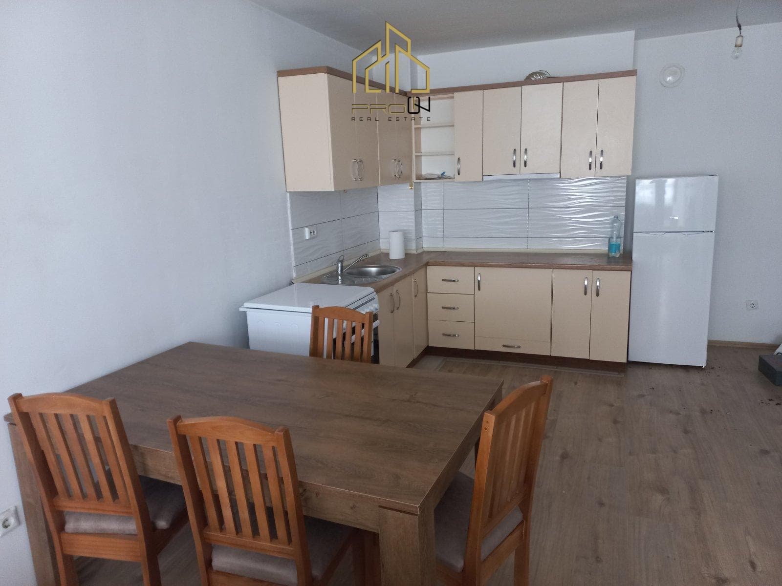 Banesë me qira – Fushë Kosovë 3