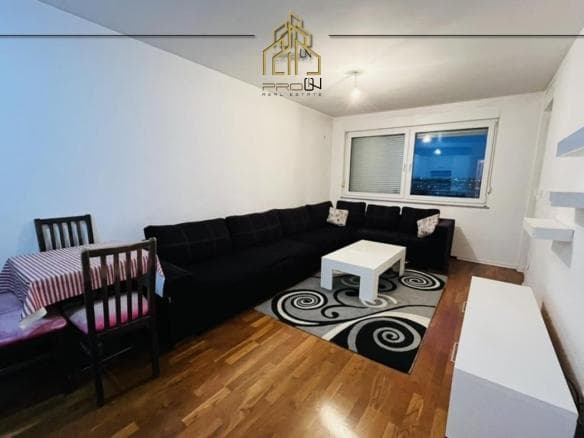 Banesë me qira – Kalabri (Emshir)