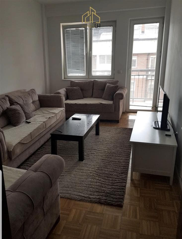 Banesë me qira – Mati 1 2
