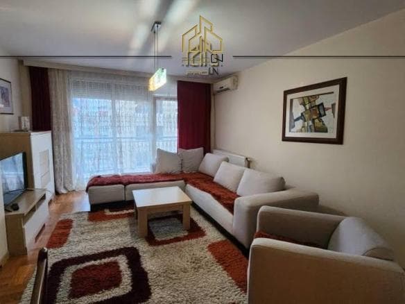 Banesë me qira – Kalabri (Emshir)