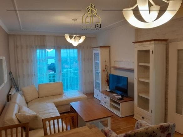 Banesë me qira – Kalabri (Emshir)