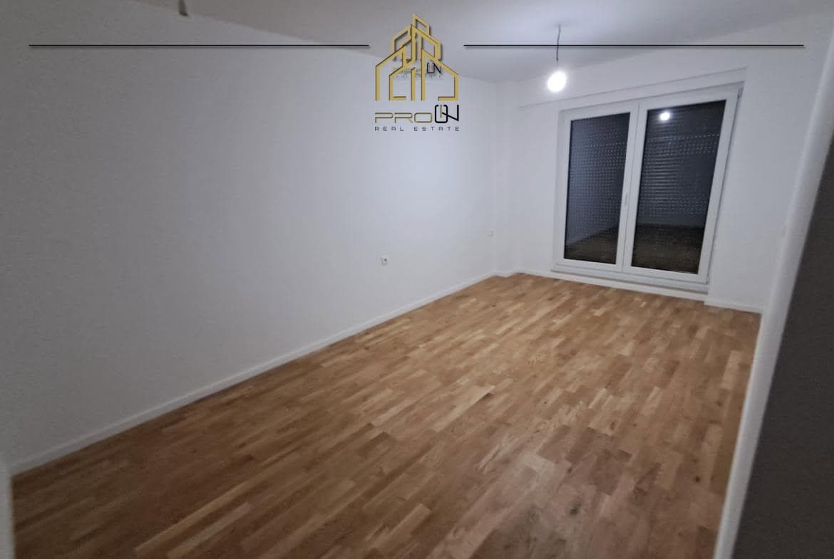 Banesë / Zyre me qira – Rruga B 3
