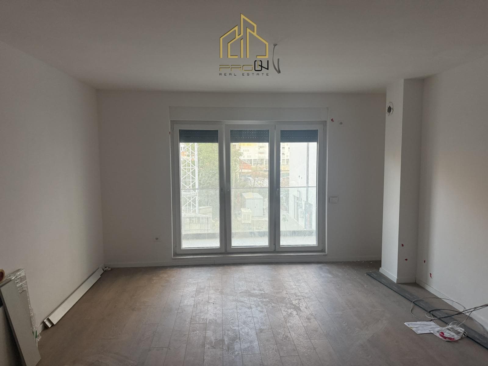 Banesë me qira – Mati 1 3