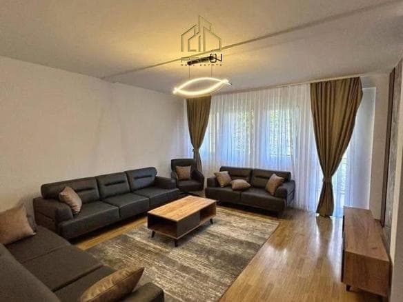 Banesë me qira – Aktash