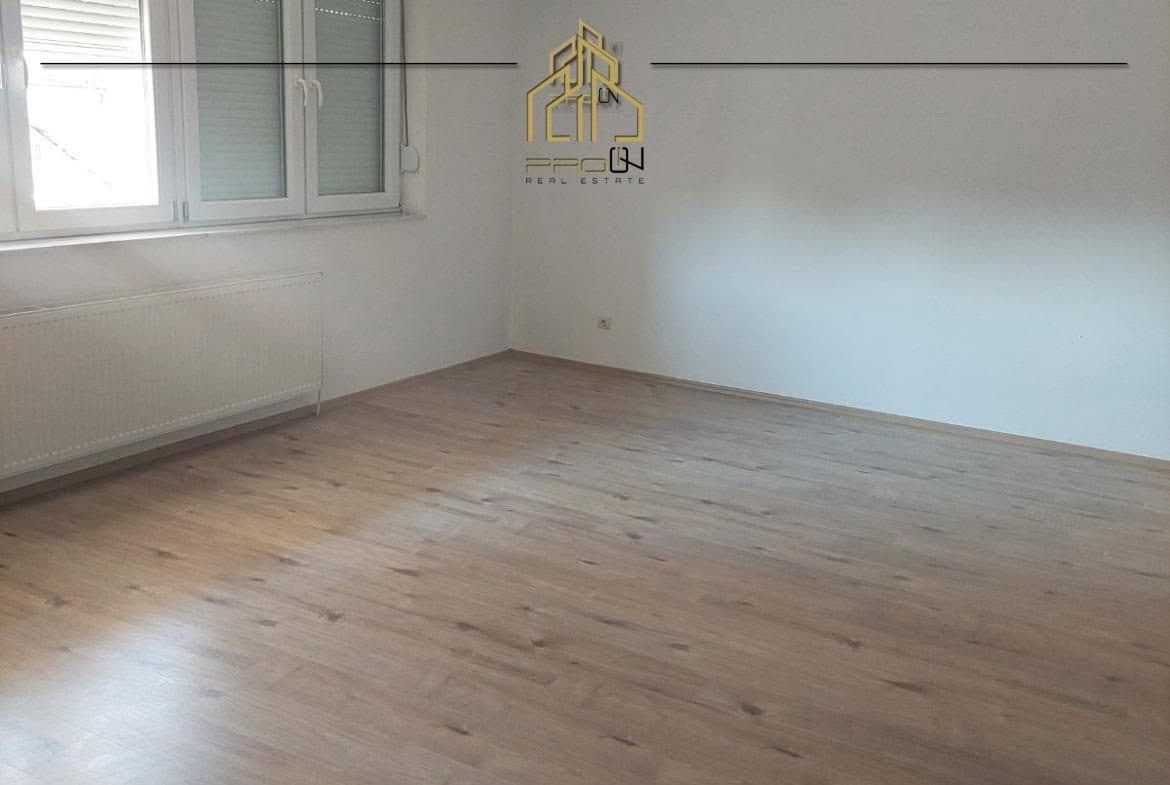 Banesë / Zyre me qira – Tophane 3