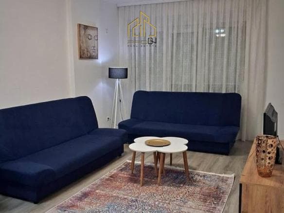 Banesë me qira – Kalabri (Emshir)