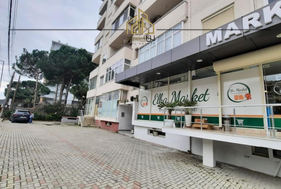 Banesë në shitje – Shkëmbi i Kavajës