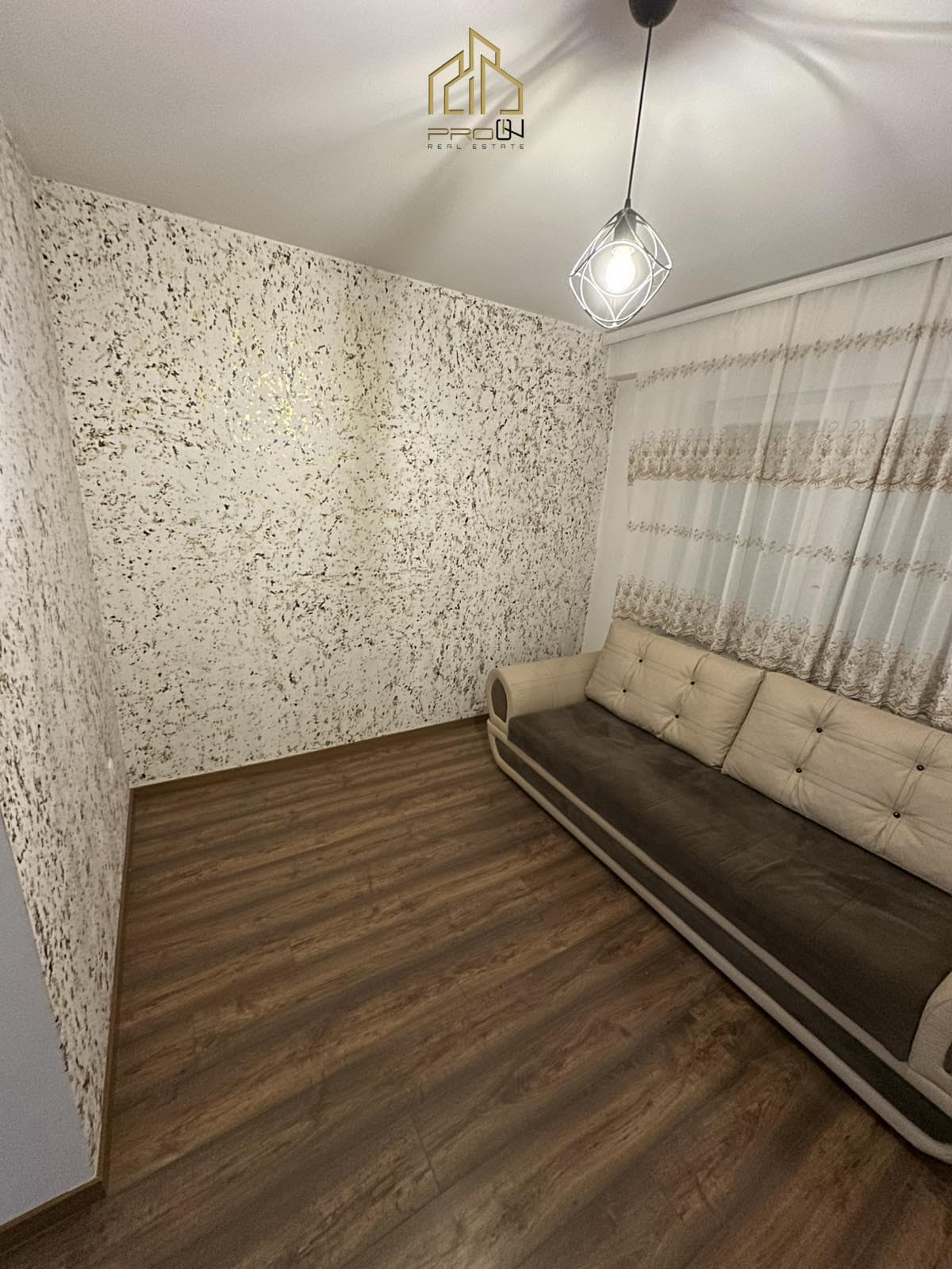 Banesë me qira – Tophane 4