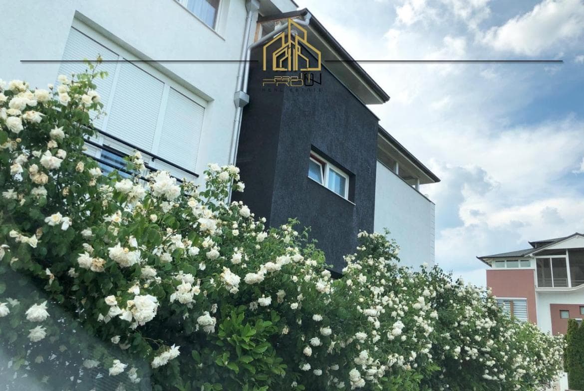 2 Shtëpi në shitje – Lagjja Marigona 2, Prishtinë