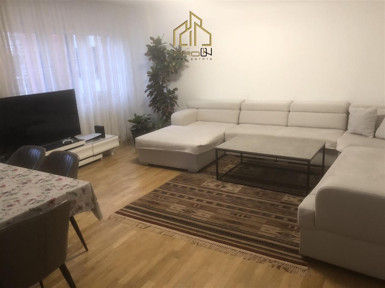 Banesë me qira – Mati 1 2
