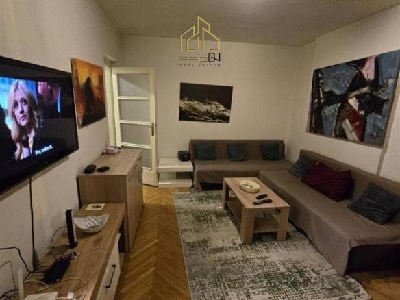 Banesë me qira – Qendër