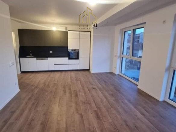Banesë / Zyre me qira – Rruga B