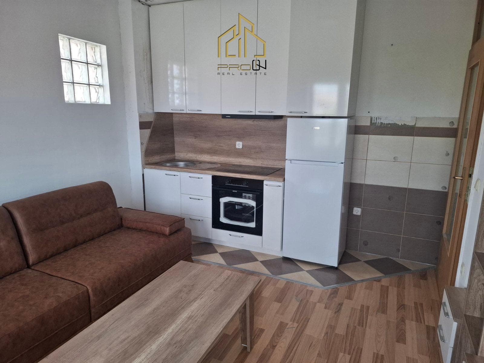 Banesë me qira – Qendër 4