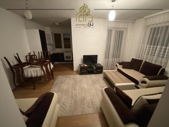 Banesë me qira – Lakrishtë