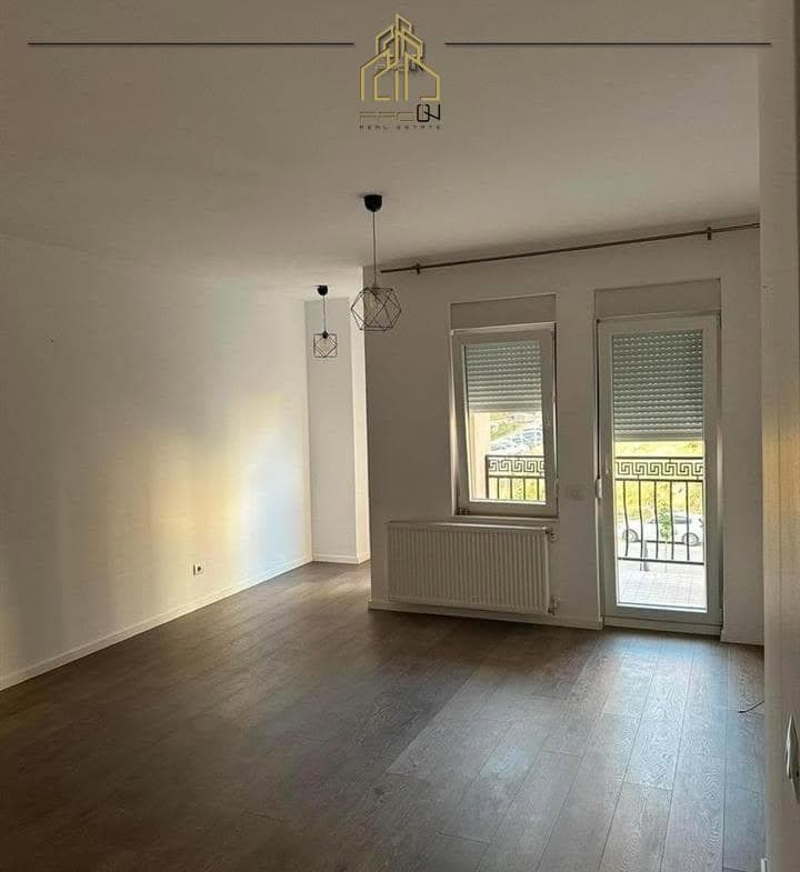Banesë / Zyre me qira – Rruga C 2