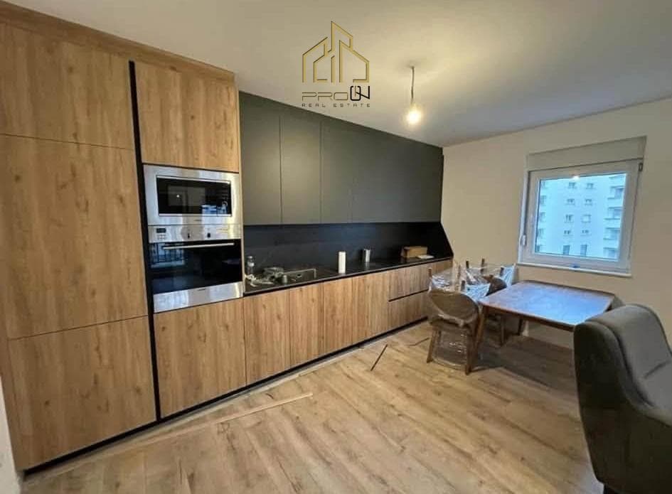 Banesë me qira – Mati 1 4
