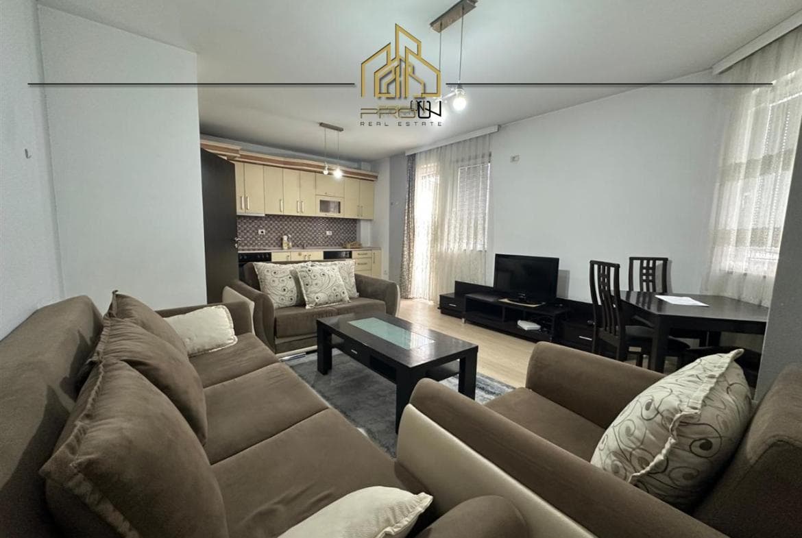 Banesë me qira – 4 Llullat 3