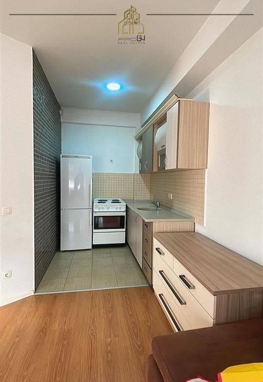 Banesë me qira – Mati 1 3