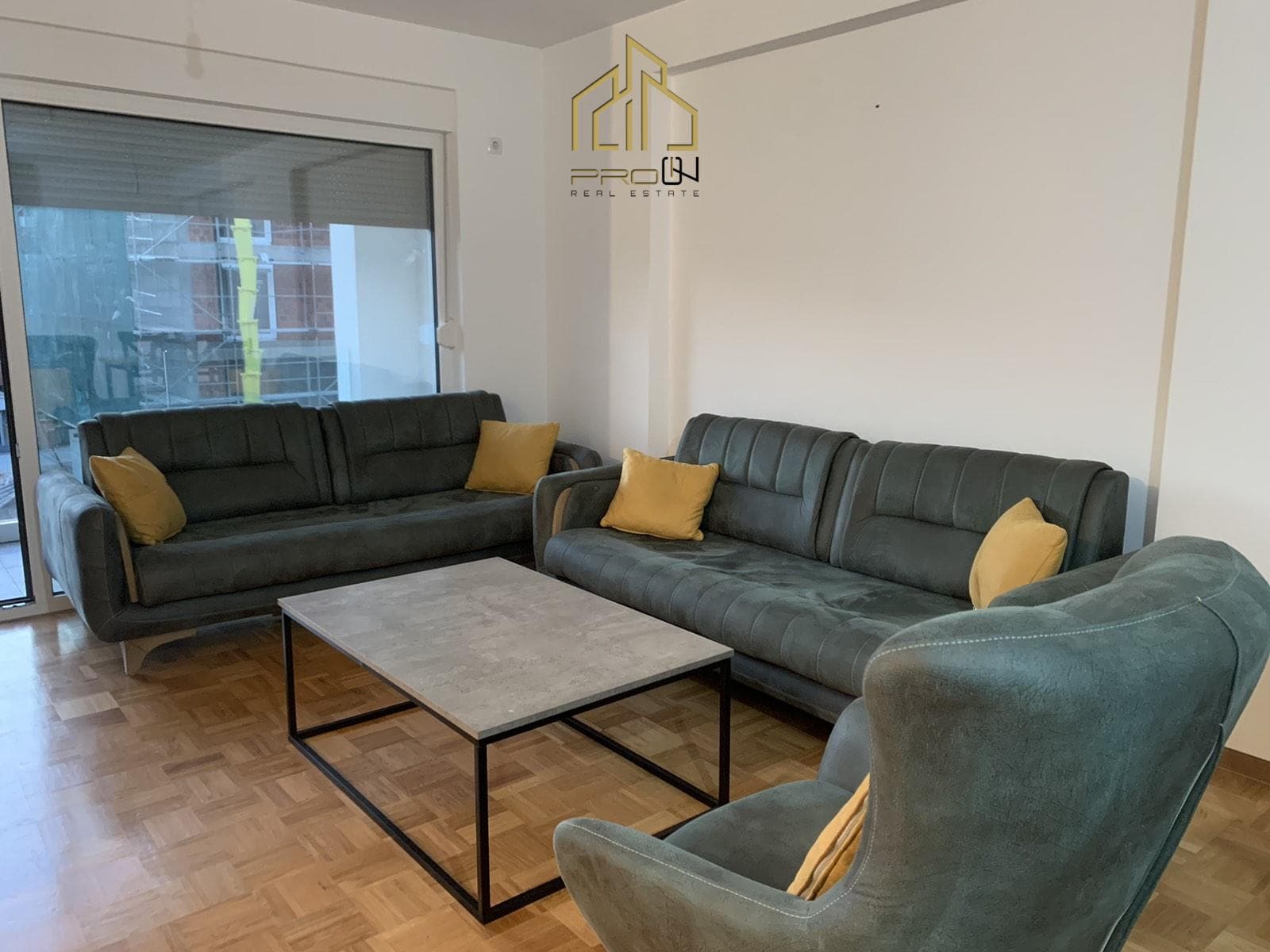 Banesë me qira – Mati 1 3