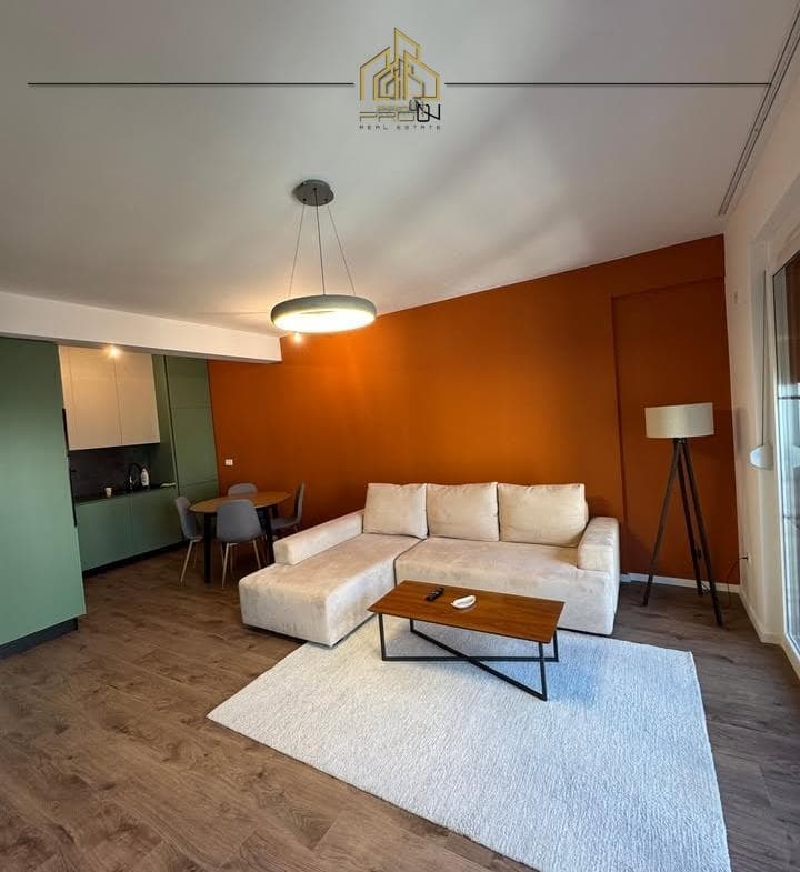 Banesë me qira – Tophane 2