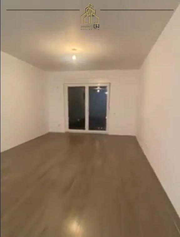 Banesë / Zyre me qira – Rruga B 2