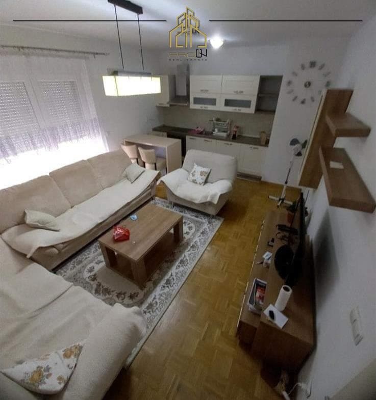 Banesë me qira – Mati 1 2