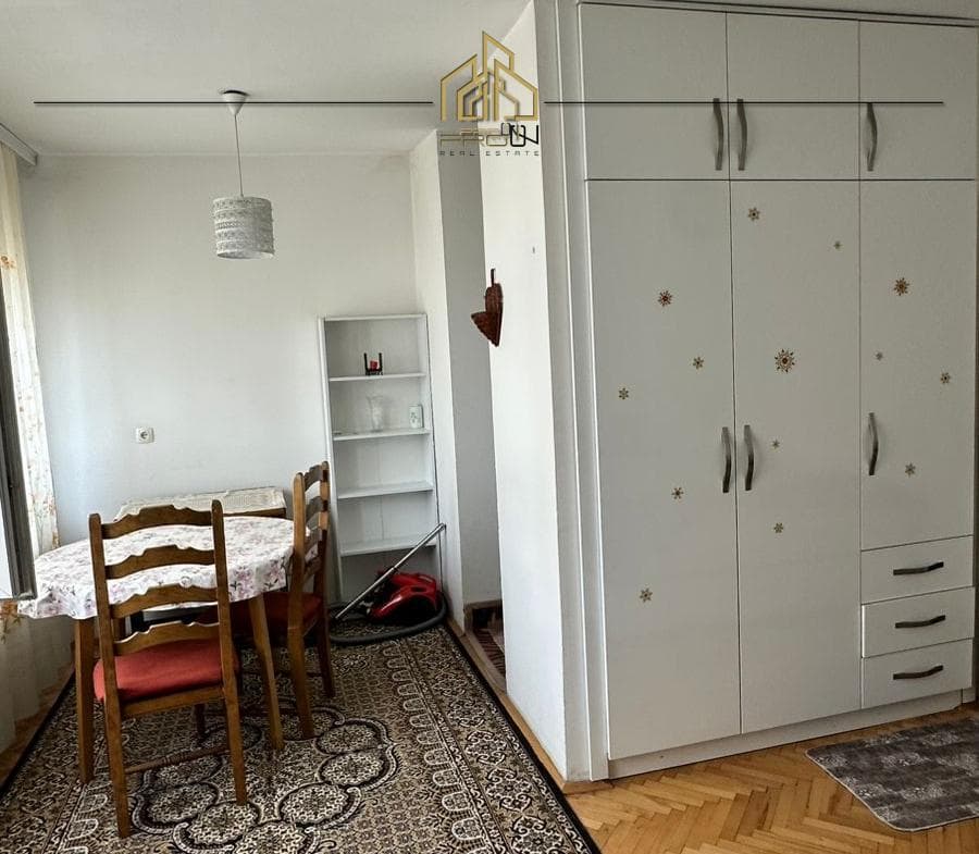 Garsoniere me qira – Qafa 4