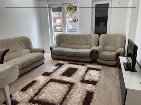 Banesë me qira – Mati 1