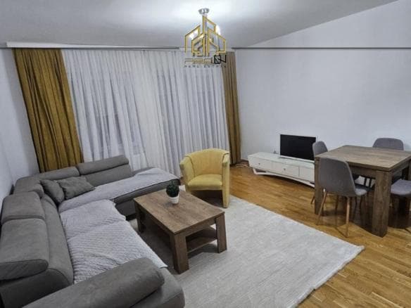 Banesë me qira – Mati 1