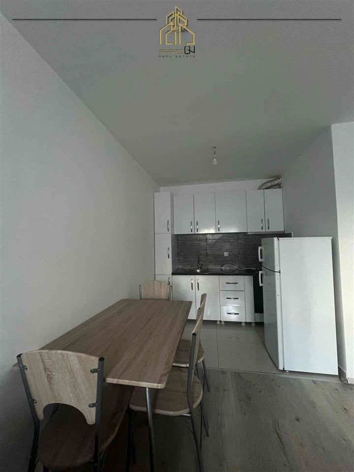 Banesë me qira – Mati 1 3