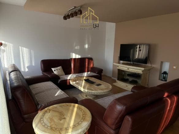 Banesë Duplex me qira – Pejton