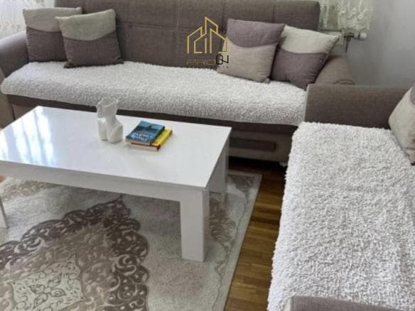Banesë me qira – Kalabri (Emshir)