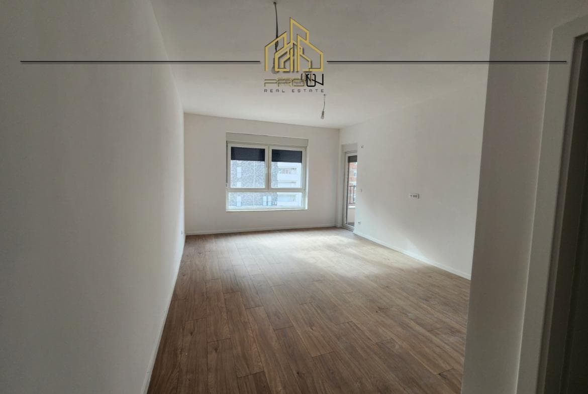 Banesë / Zyre me qira – Rruga C 2