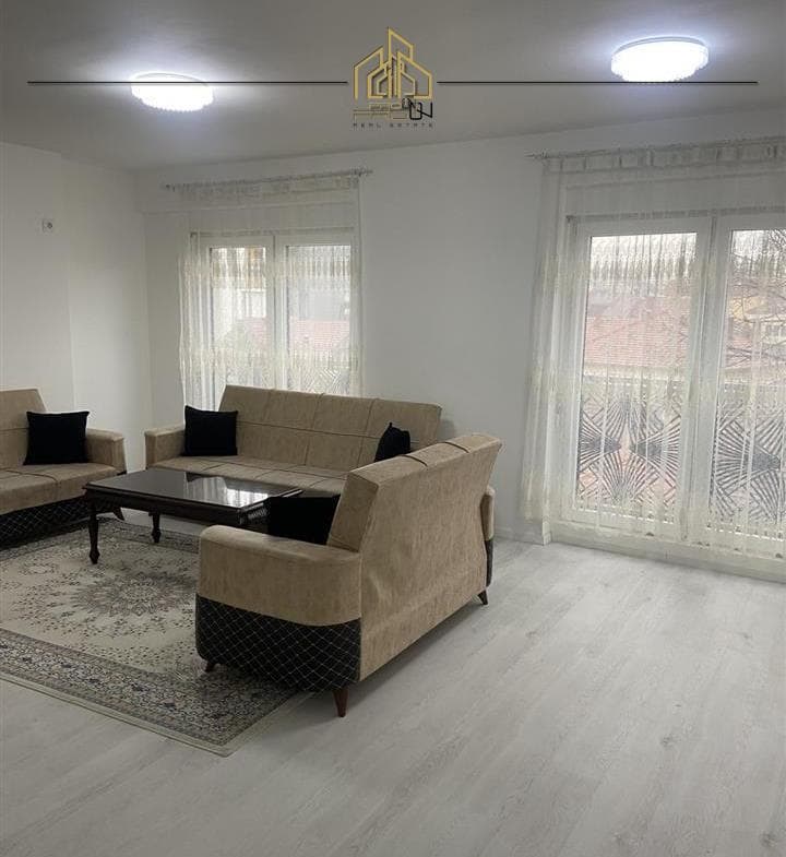 Banesë me qira – Tophane 2