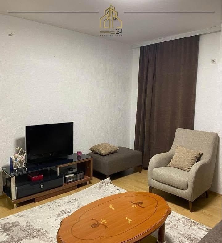 Banesë me qira – 4 Llullat 3